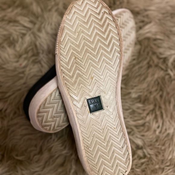 Frye Men’s Black Leather Slip On Sneaker Shoes Size 11.5 - Picture 10 of 13